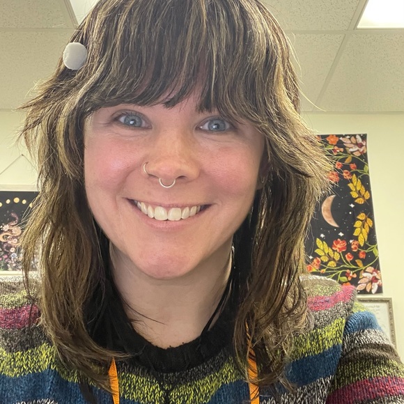 Meet your Posher, Asya - Picture 8 of 10